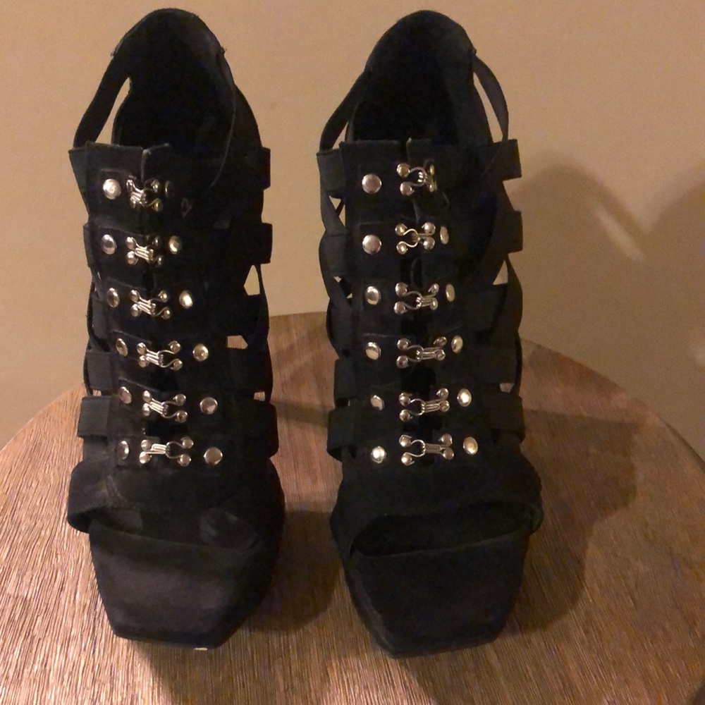 JESSICA SIMPSON -Black stiletto high heels